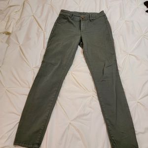Size M green jeggings
